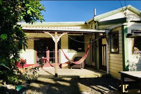 Photo of property in 60 Clarence Street, Brooklyn, Wellington, 6021