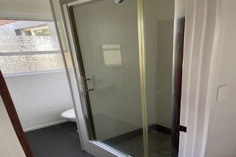 Photo of property in 3 Marama Place, One Tree Point, 0118