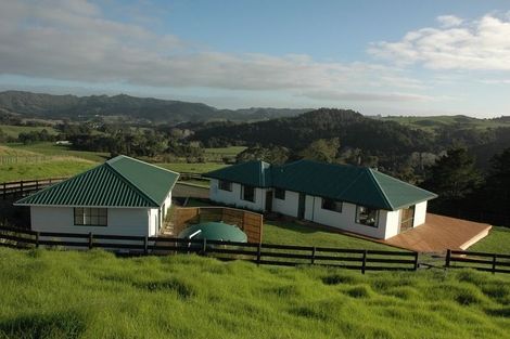 Photo of property in 608a West Coast Road, Makarau, Warkworth, 0981