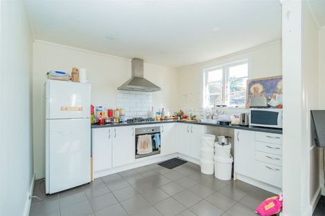 Photo of property in 143 Avalon Drive, Nawton, Hamilton, 3200