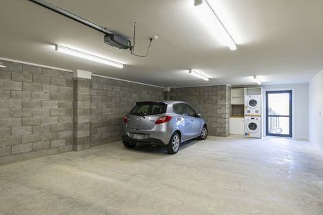 Photo of property in 83d Seatoun Heights Road, Seatoun, Wellington, 6022