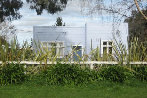 Photo of property in 9 Puketea Street, Tokomaru, Palmerston North, 4474