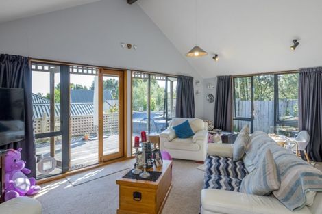 Photo of property in 46a Seddon Street, Waikanae, 5036