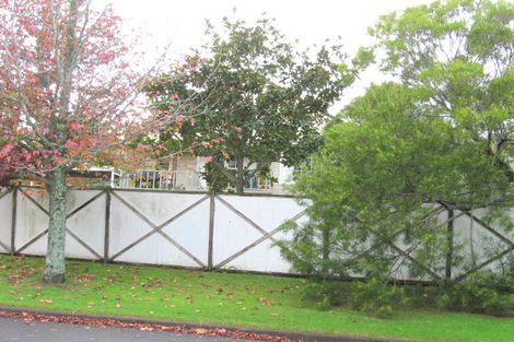 Photo of property in 7 Orinda Close, Botany Downs, Auckland, 2010