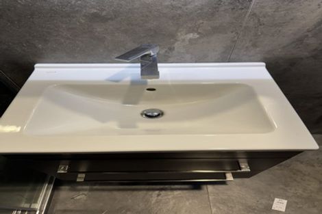 Photo of property in 79 Pemberton Avenue, Bayview, Auckland, 0629