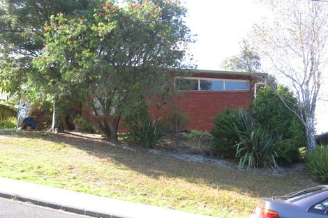 Photo of property in 18 Kauri Road, Birkenhead, Auckland, 0626