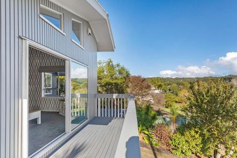 Photo of property in 16 Autumn Avenue, Glen Eden, Auckland, 0602