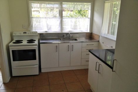 Photo of property in 2/78 Chivalry Road, Glenfield, Auckland, 0629