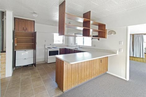 Photo of property in 32 Guys Hill Road, Hospital Hill, Napier, 4110