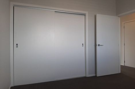 Photo of property in 5/7 Uku Lane, Hobsonville, Auckland, 0616