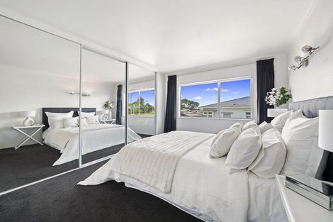 Photo of property in 1/32 Taylor Road, Mangere Bridge, Auckland, 2022