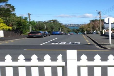 Photo of property in 7 Rattray Street, Devonport, Auckland, 0624