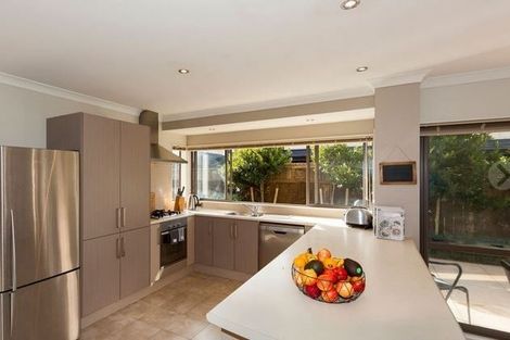 Photo of property in 3 Bluewater Place, Paraparaumu, 5032