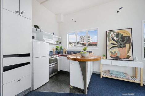 Photo of property in Qba Apartments, 3k/51 Webb Street, Mount Cook, Wellington, 6011