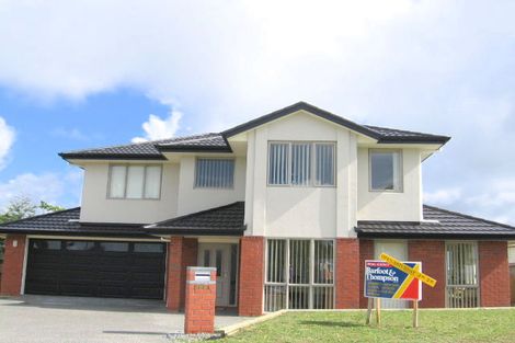 Photo of property in 866a East Coast Road, Northcross, Auckland, 0630