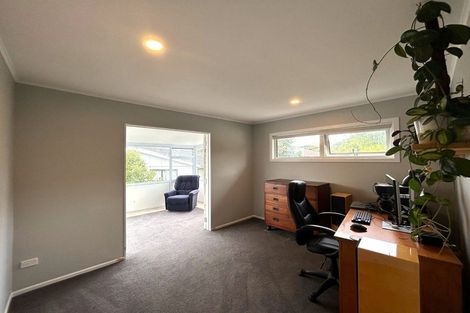 Photo of property in 4 Latitude Close, Whitby, Porirua, 5024