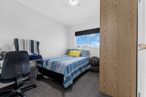 Photo of property in 207 Mahia Road, Wattle Downs, Auckland, 2102