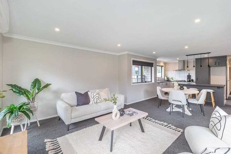 Photo of property in 50 Kings Drive, Levin, 5510