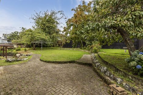 Photo of property in 14 Balliol Drive, Tawa, Wellington, 5028