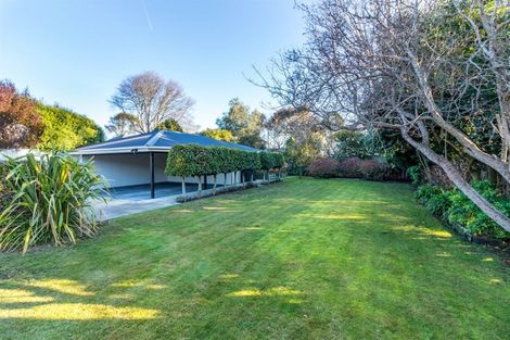 Photo of property in 9 Joyce Crescent, Ilam, Christchurch, 8041