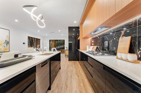 Photo of property in 28 Kate Duncan Drive, Swanson, Auckland, 0614