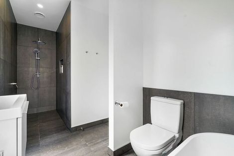 Photo of property in 24 Motuora Road, Manly, Whangaparaoa, 0930