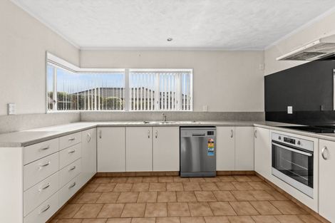 Photo of property in 4 Knightsbridge Place, Taradale, Napier, 4112