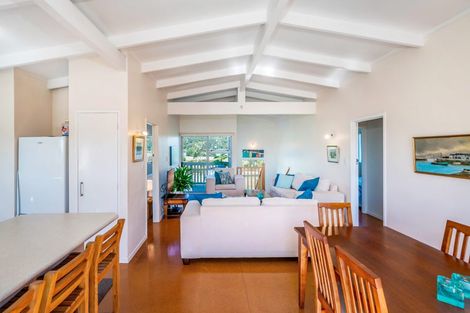 Photo of property in 63 Oyster Drive, Cooks Beach, Whitianga, 3591