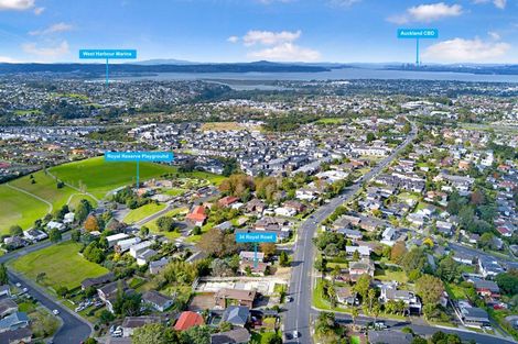 Photo of property in 34 Royal Road, Massey, Auckland, 0614