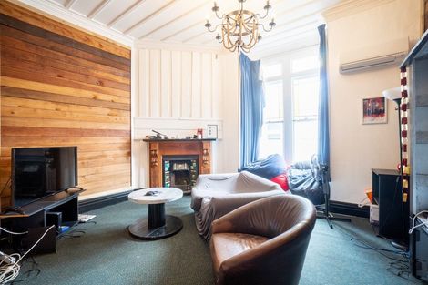 Photo of property in 35 Waldegrave Street, Palmerston North, 4410