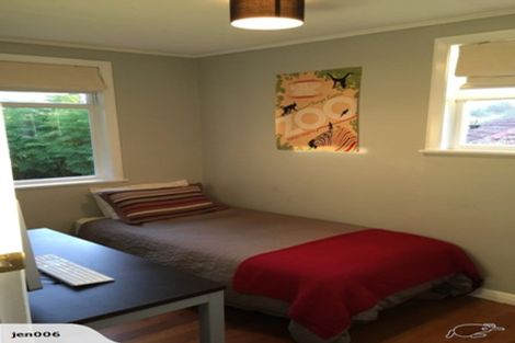 Photo of property in 5 Taratoa Street, Point England, Auckland, 1072