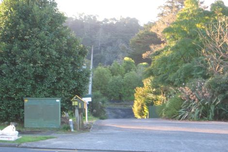 Photo of property in 659 Swanson Road, Swanson, Auckland, 0612