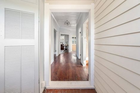 Photo of property in 7 Whimp Avenue, Onerahi, Whangarei, 0110