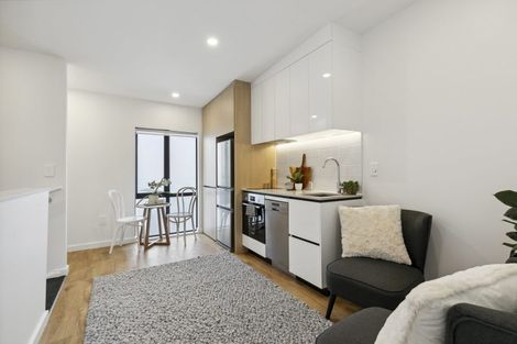 Photo of property in 17a Melton Road, Mount Wellington, Auckland, 1060