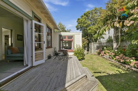 Photo of property in 17 Pirie Crescent, Moera, Lower Hutt, 5010