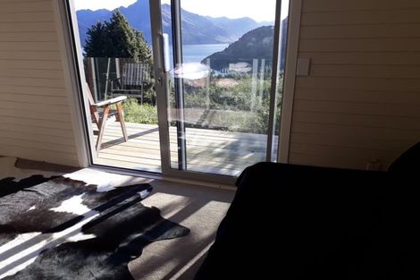 Photo of property in 16 Mckerrow Place, Sunshine Bay, Queenstown, 9300
