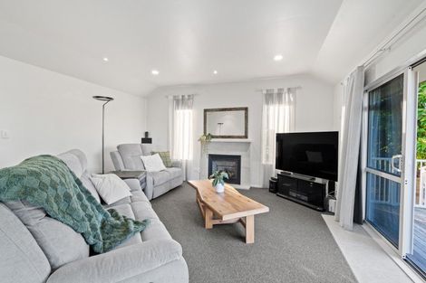 Photo of property in 48 Oxford Street, Te Puke, 3119