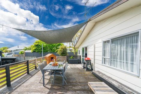 Photo of property in 97 Richmond Avenue, Richmond Heights, Taupo, 3330
