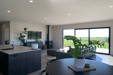 Photo of property in 187 Korito Road, Korito, New Plymouth, 4371