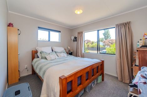 Photo of property in 7 Palmer Court, Paraparaumu, 5032