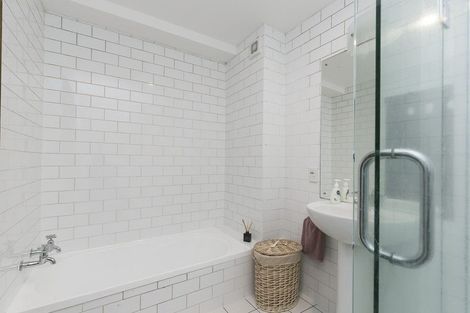 Photo of property in 5/12 Little George Street, Thorndon, Wellington, 6011