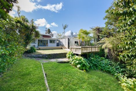 Photo of property in 2/45 Cron Avenue, Te Atatu South, Auckland, 0610