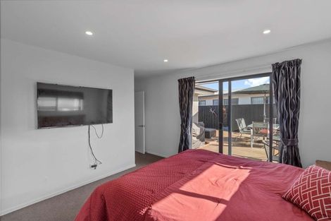 Photo of property in 37 Skibbereen Drive, Halswell, Christchurch, 8025