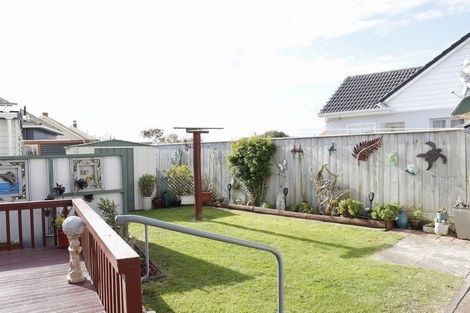 Photo of property in 4 Smithfield Road, College Estate, Whanganui, 4500