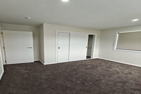 Photo of property in 52d Hutchinsons Road, Bucklands Beach, Auckland, 2014
