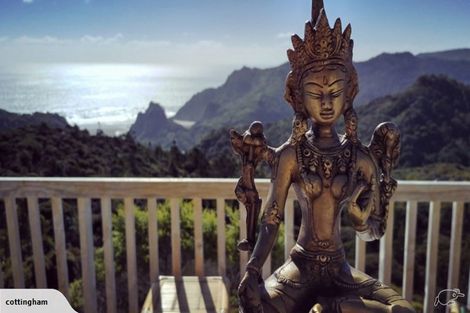 Photo of property in 128 Lone Kauri Road, Karekare, Auckland, 0772