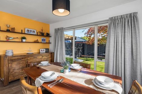 Photo of property in 35 Durrell Way, Rolleston, 7614