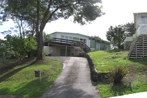 Photo of property in 27 Cyclarama Crescent, Massey, Auckland, 0614