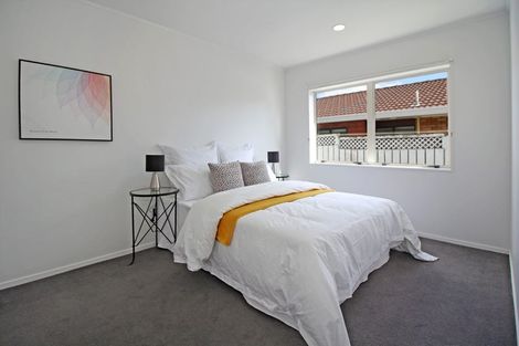 Photo of property in 1/171 Botany Road, Botany Downs, Auckland, 2010