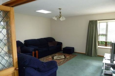 Photo of property in 1/251 Memorial Avenue, Burnside, Christchurch, 8053